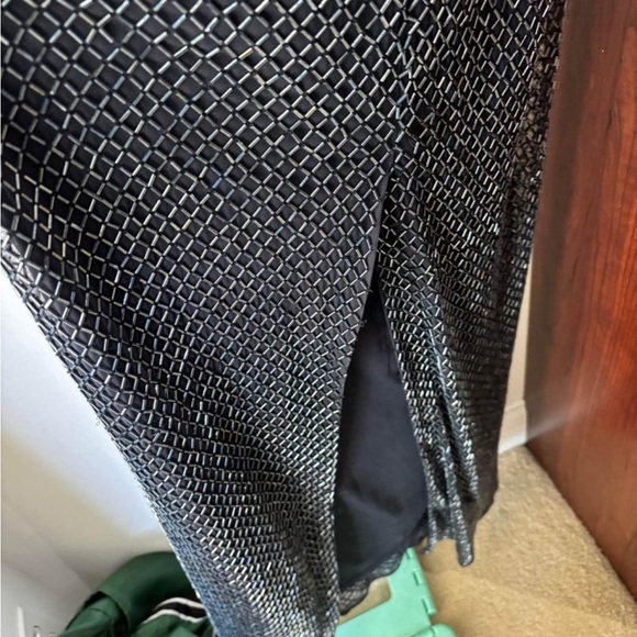 Mac duggal - Picture 1 of 6